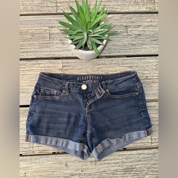 Aeropostale Women's Dark Blue Cuffed Denim Shorts, Sz 0 - Picture 1 of 3